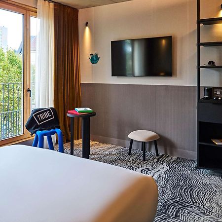 Tribe Paris Clichy Hotel ภายนอก รูปภาพ