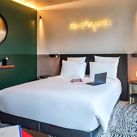Tribe Paris Clichy Hotel ภายนอก รูปภาพ