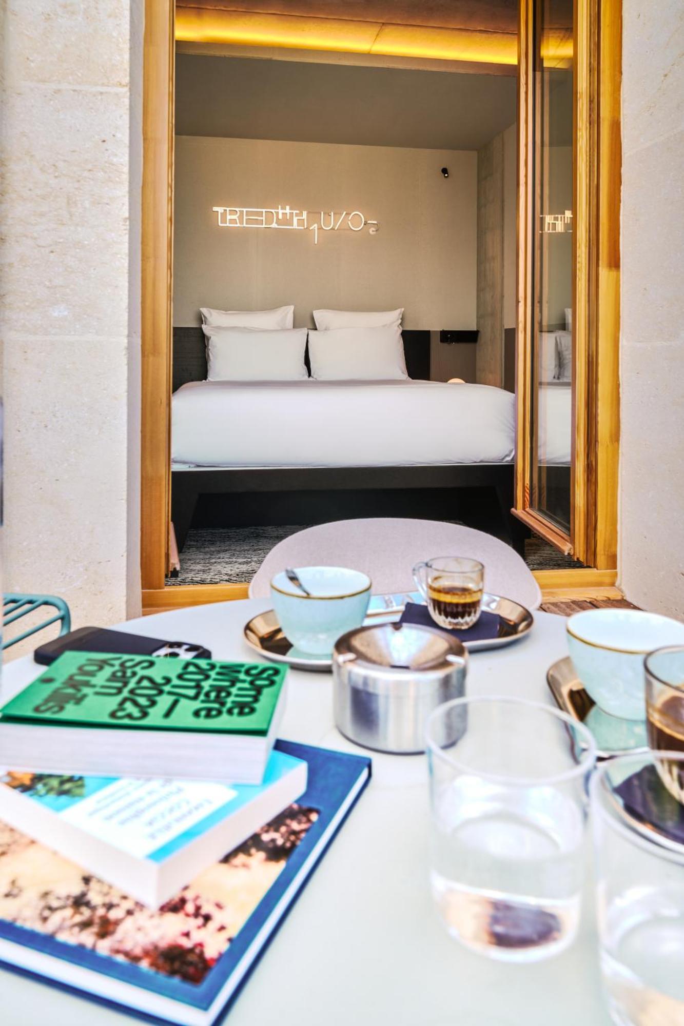 Tribe Paris Clichy Hotel ภายนอก รูปภาพ