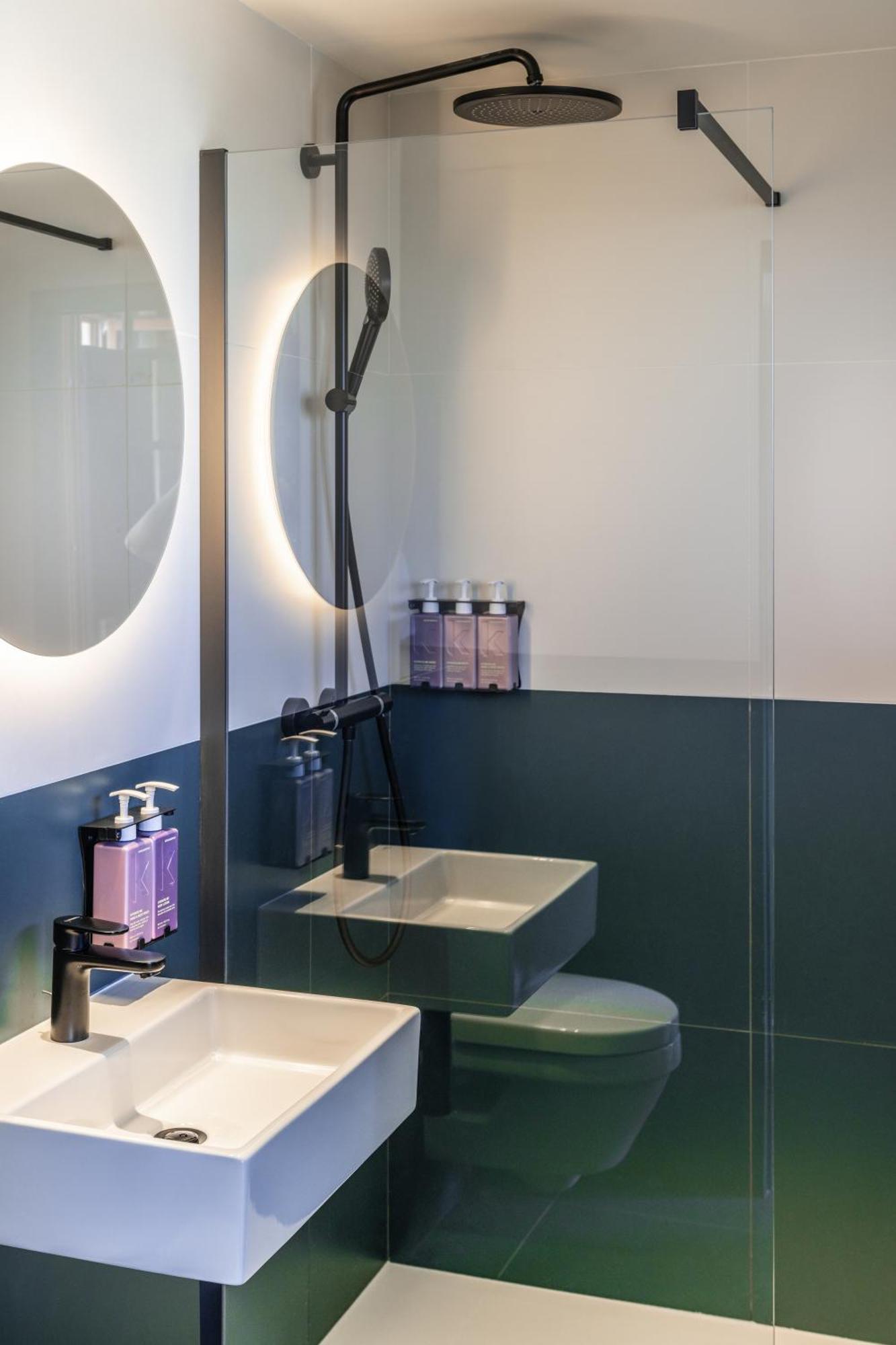 Tribe Paris Clichy Hotel ภายนอก รูปภาพ