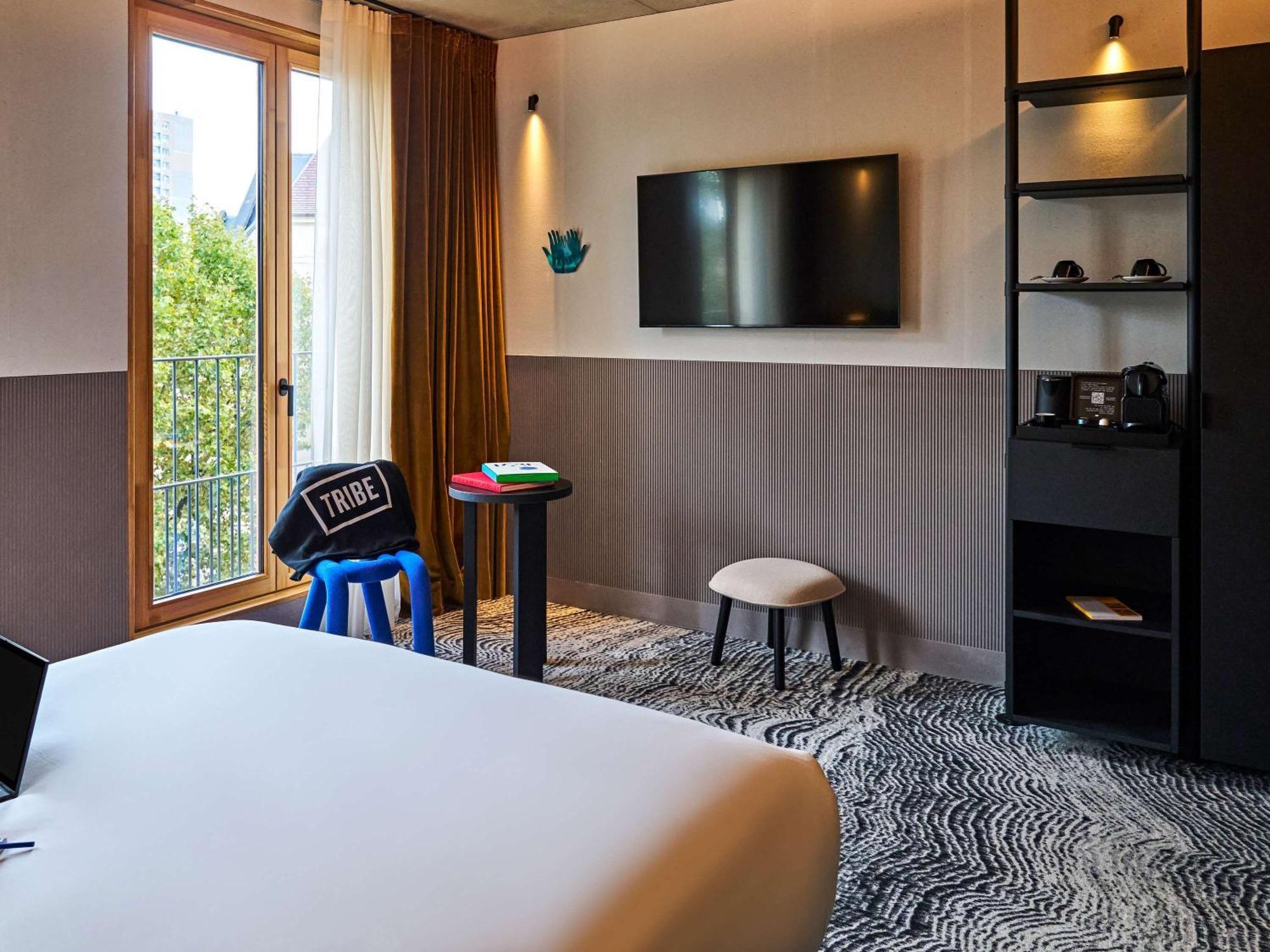 Tribe Paris Clichy Hotel ภายนอก รูปภาพ