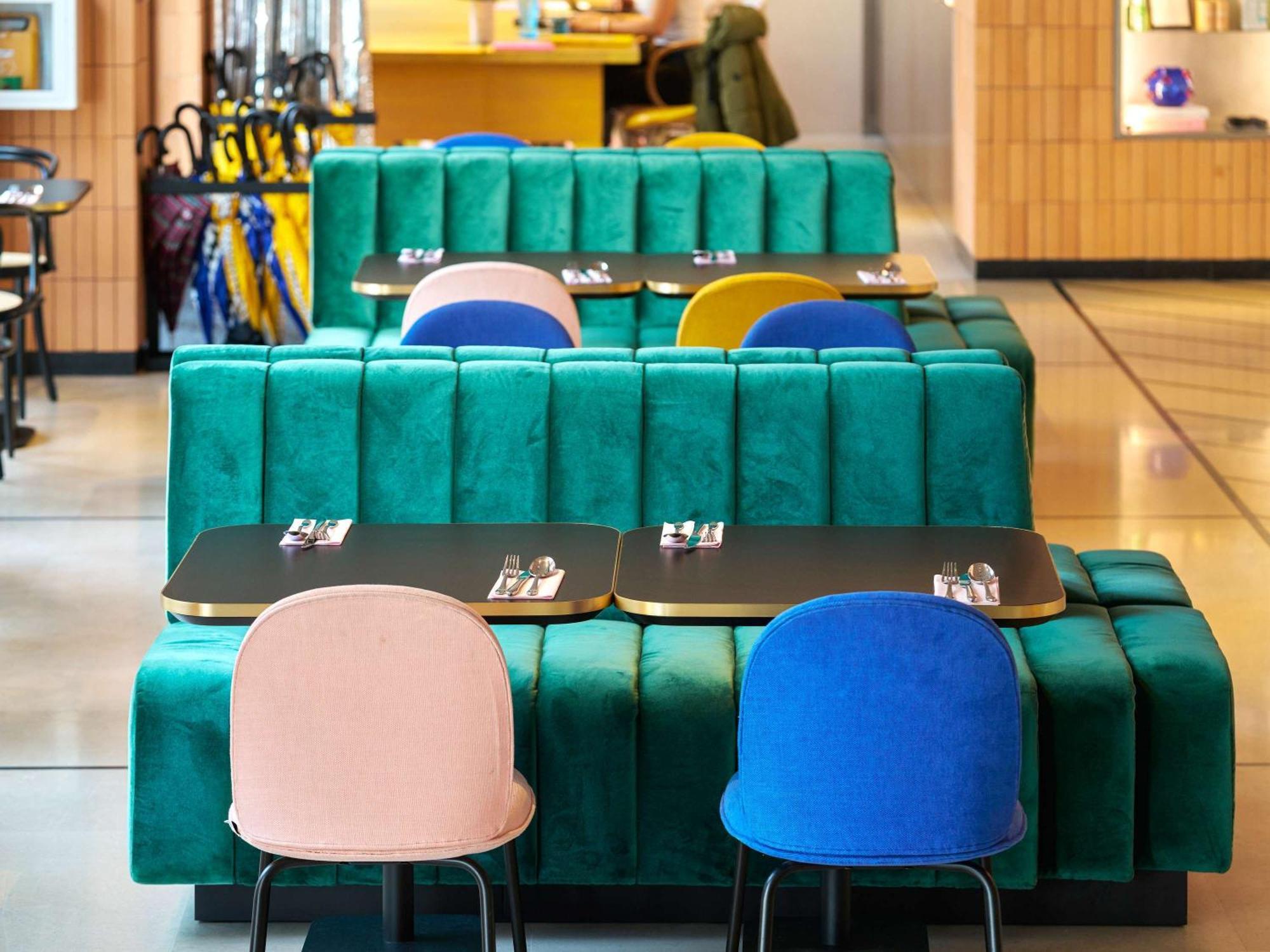 Tribe Paris Clichy Hotel ภายนอก รูปภาพ