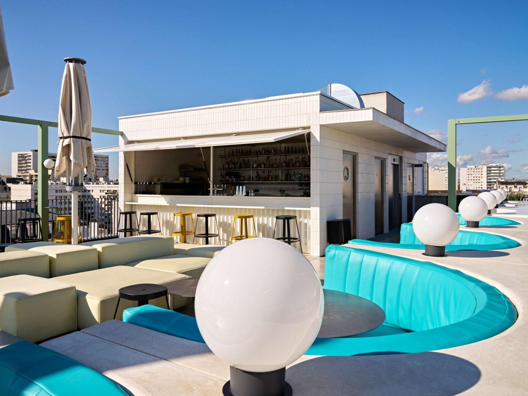 Tribe Paris Clichy Hotel ภายนอก รูปภาพ