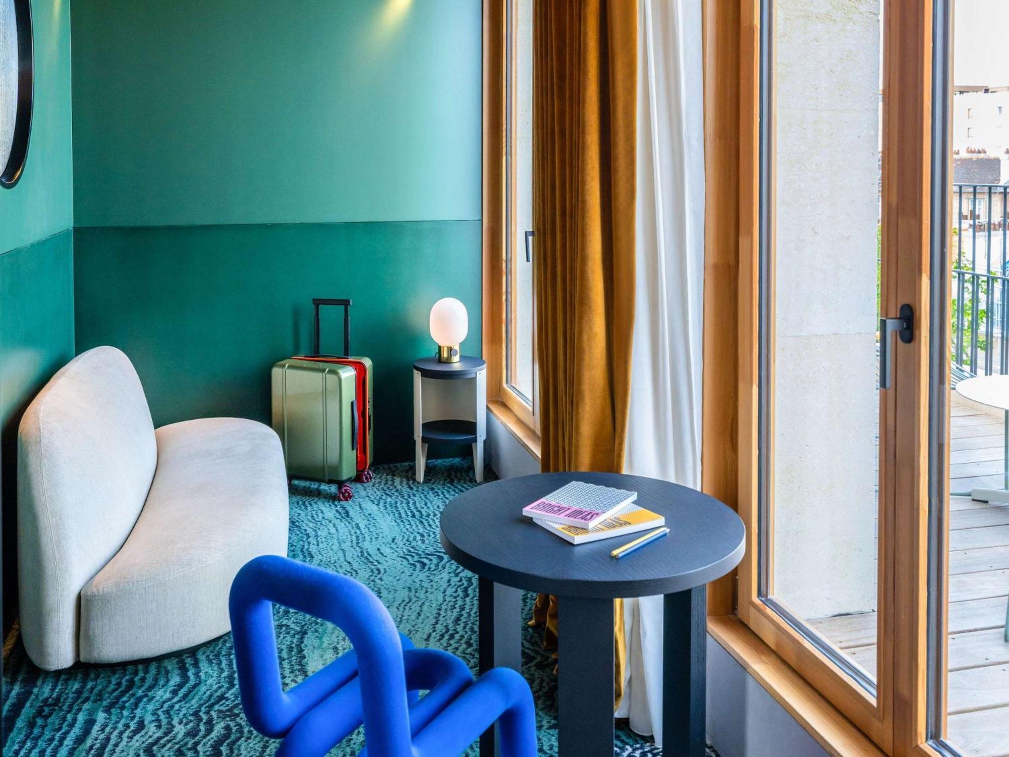 Tribe Paris Clichy Hotel ภายนอก รูปภาพ